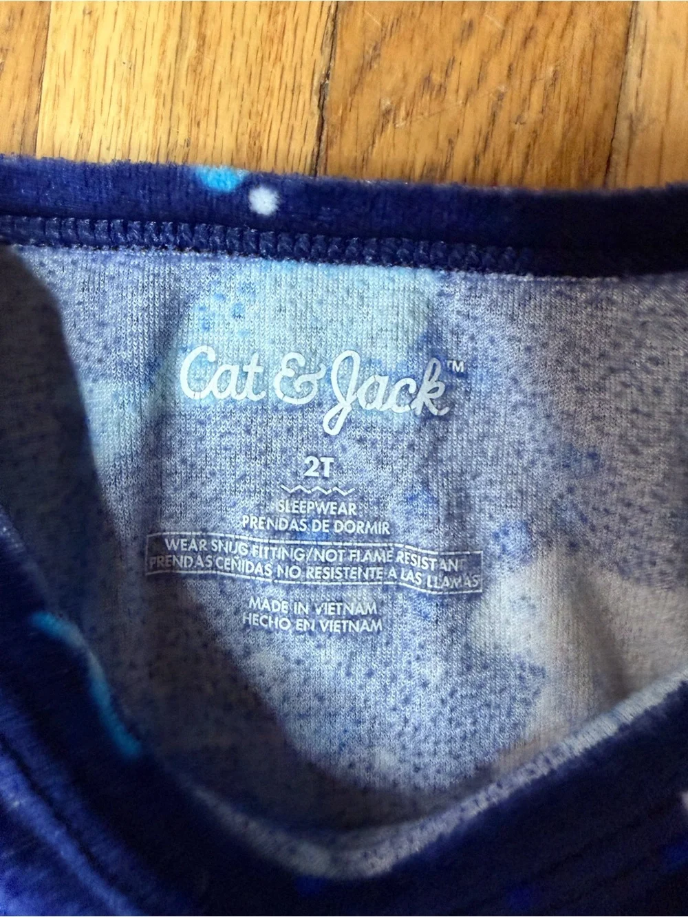 Cat & Jack 2T Arctic Animals PJ Set
